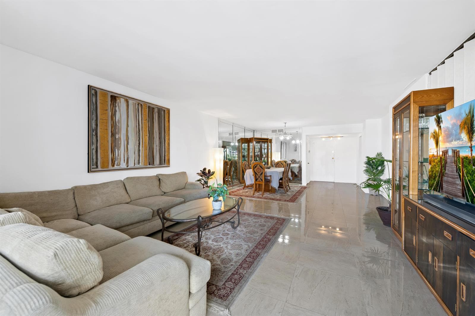 2500 Parkview Drive 615 photo 7