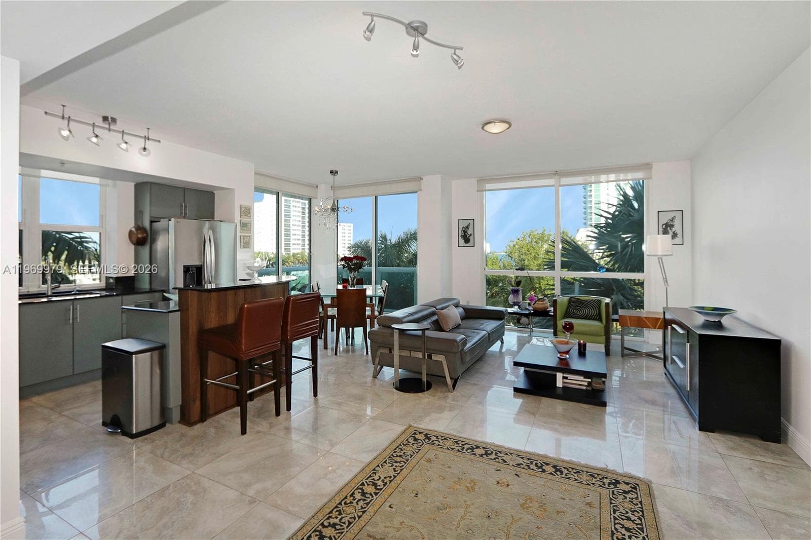 7910 Harbor Island Dr 405 photo 5