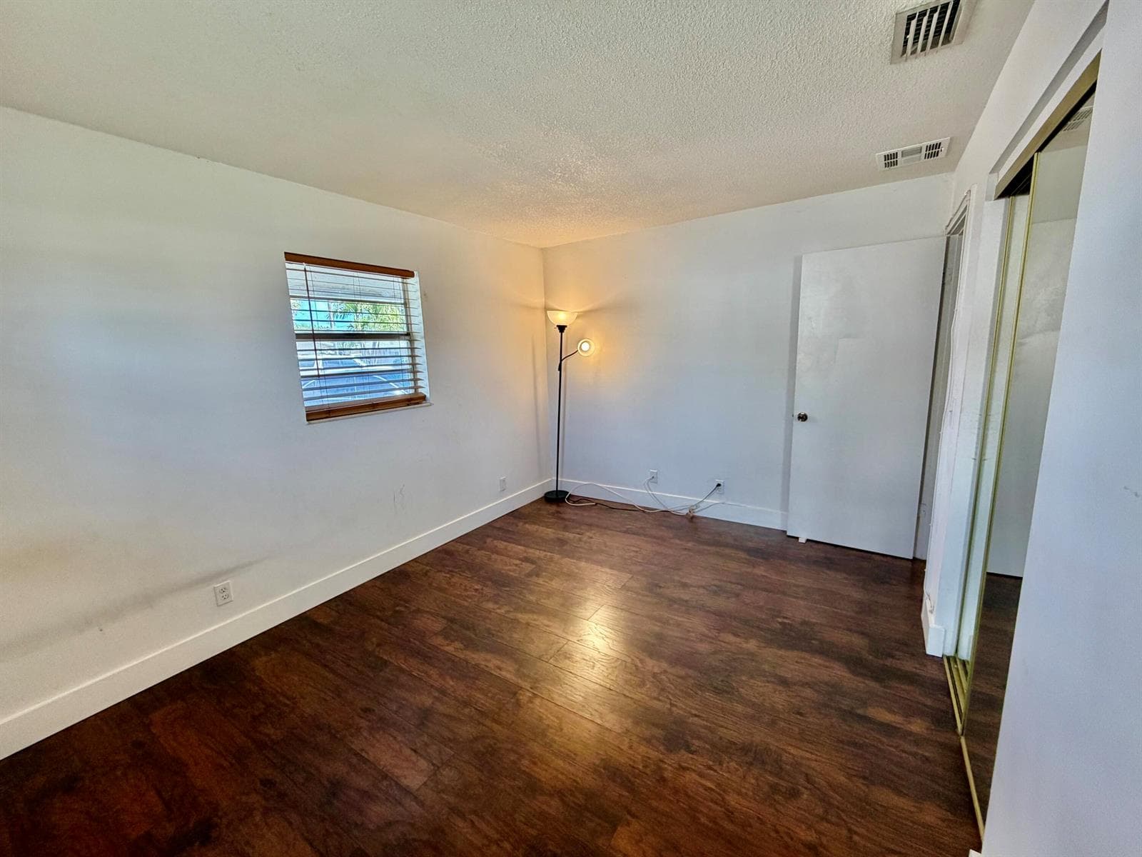 2821 Duke Lane photo 12