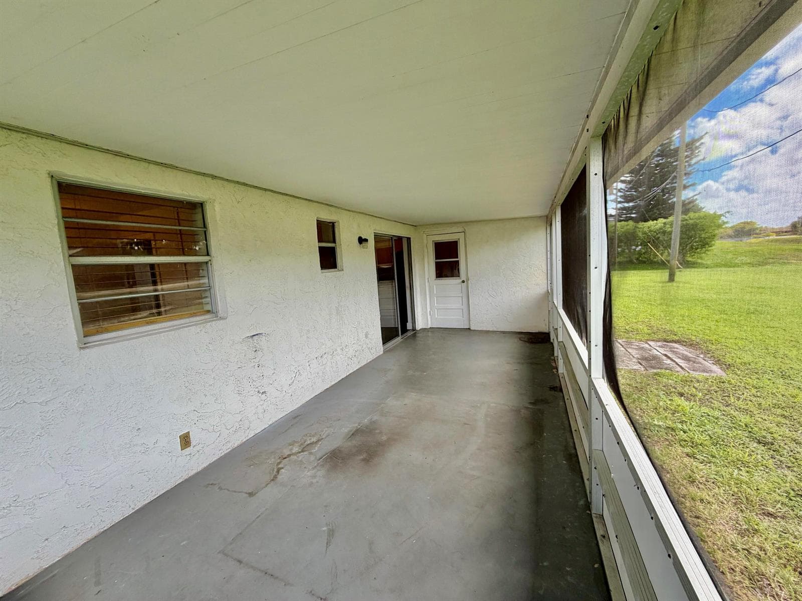 2821 Duke Lane photo 15