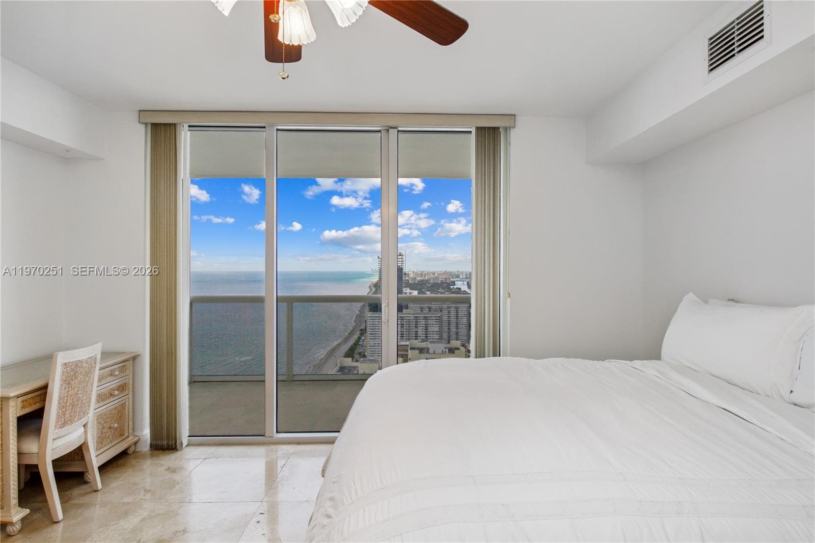 1830 S Ocean Dr 4204 photo 13
