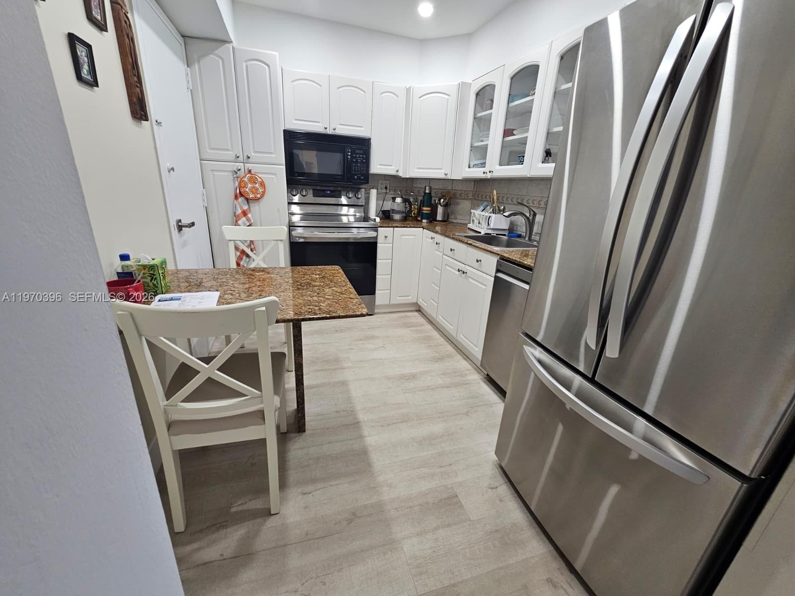 300 Bayview Dr 2101 photo 4