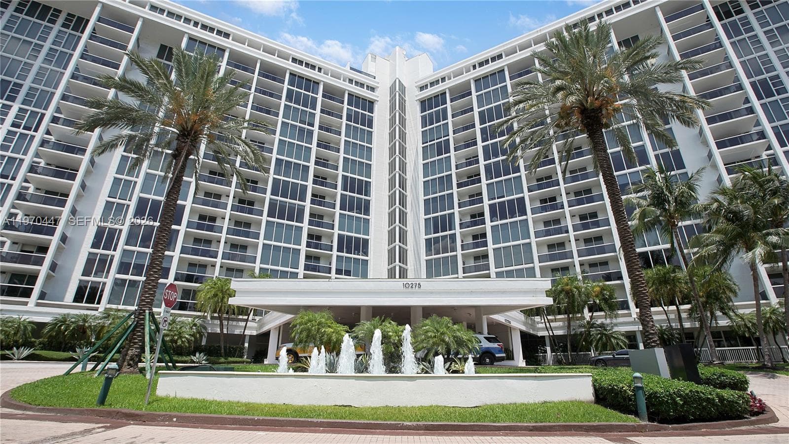 10275 Collins Ave PH 1505 photo 2