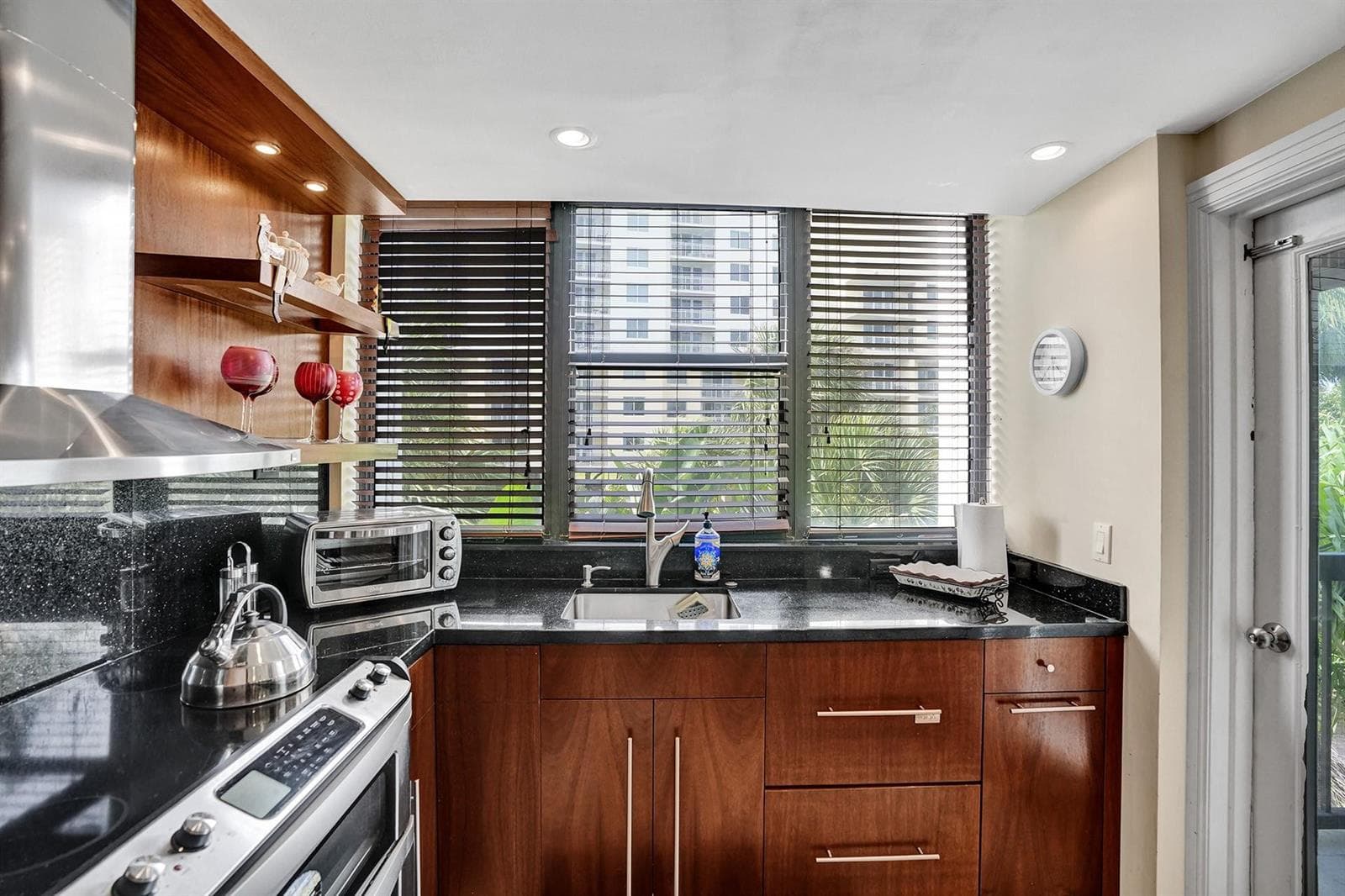 1361 S Ocean Bl 210 photo 23