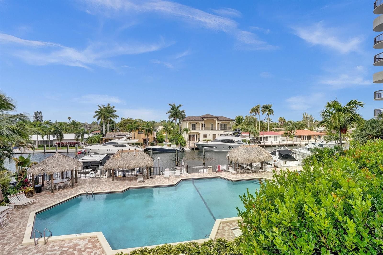 1361 S Ocean Bl 210 photo 1