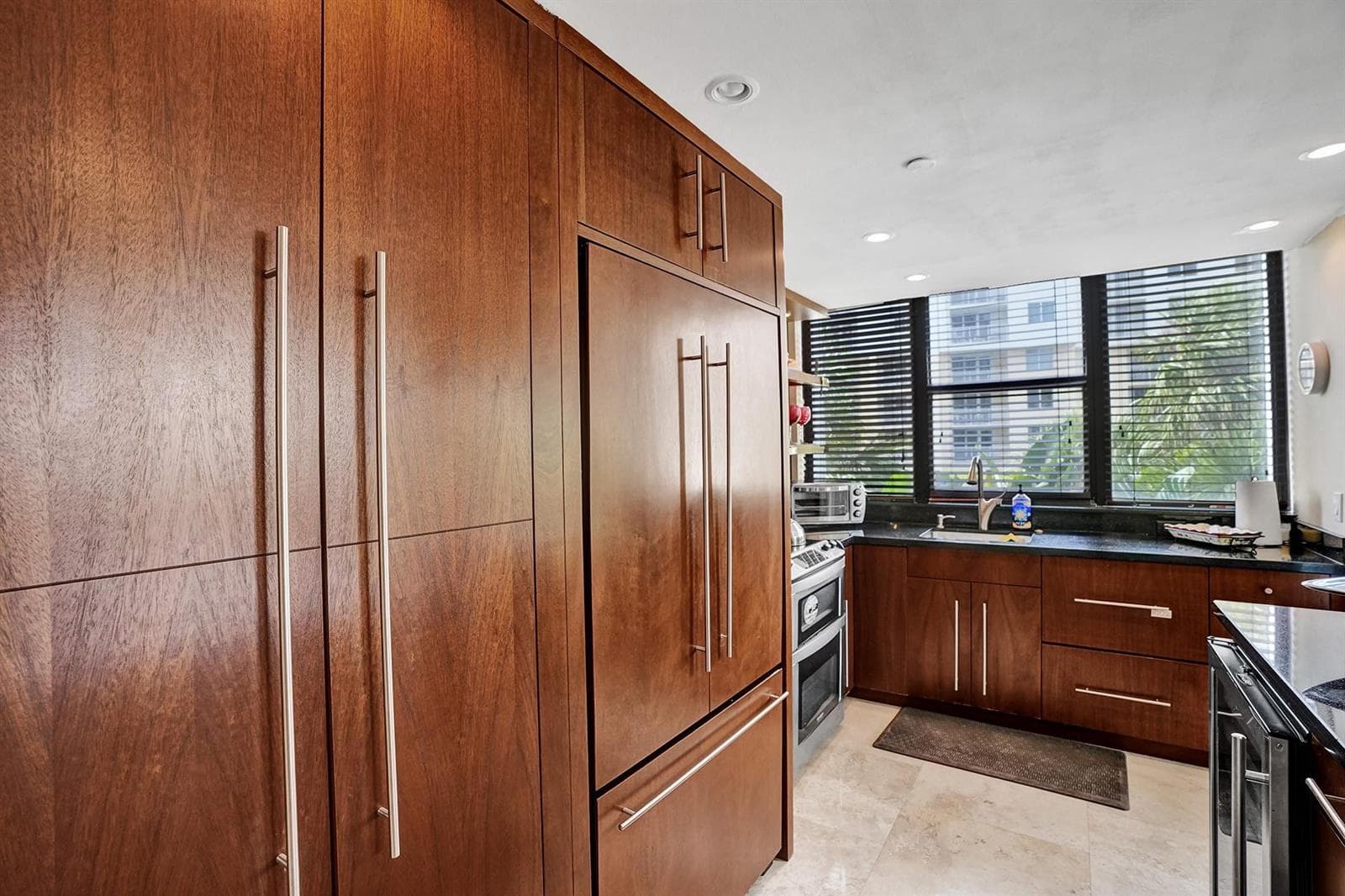 1361 S Ocean Bl 210 photo 21