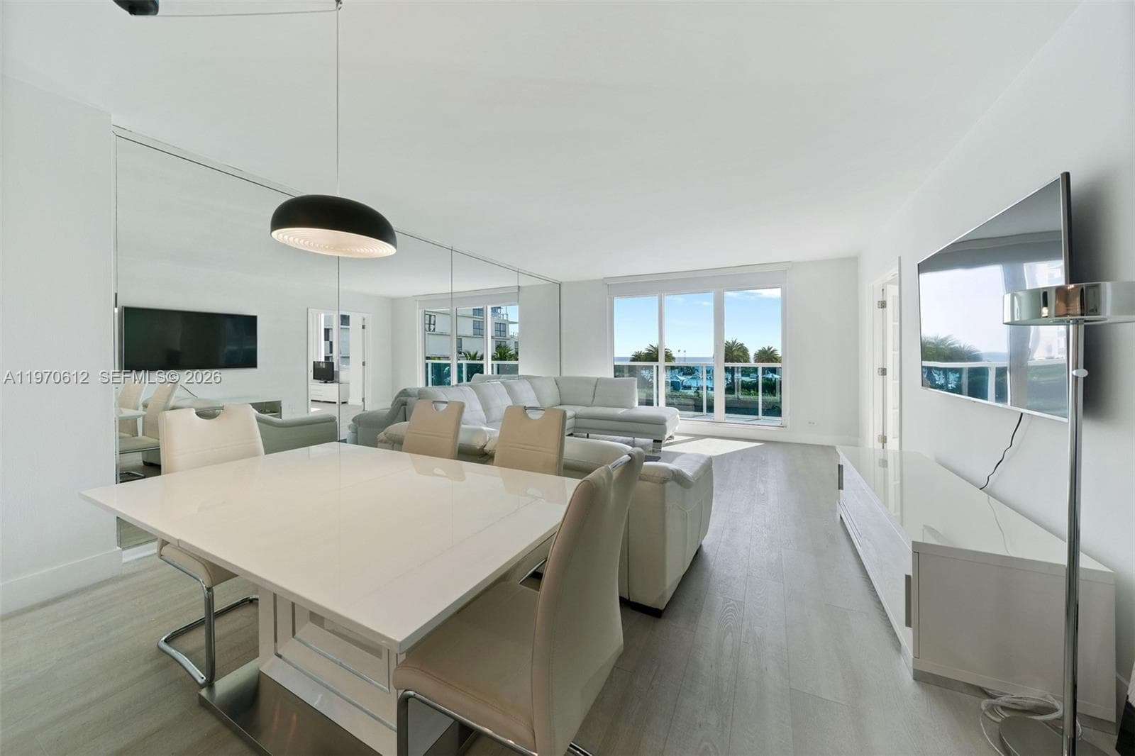 2301 Collins Ave 338 photo 5
