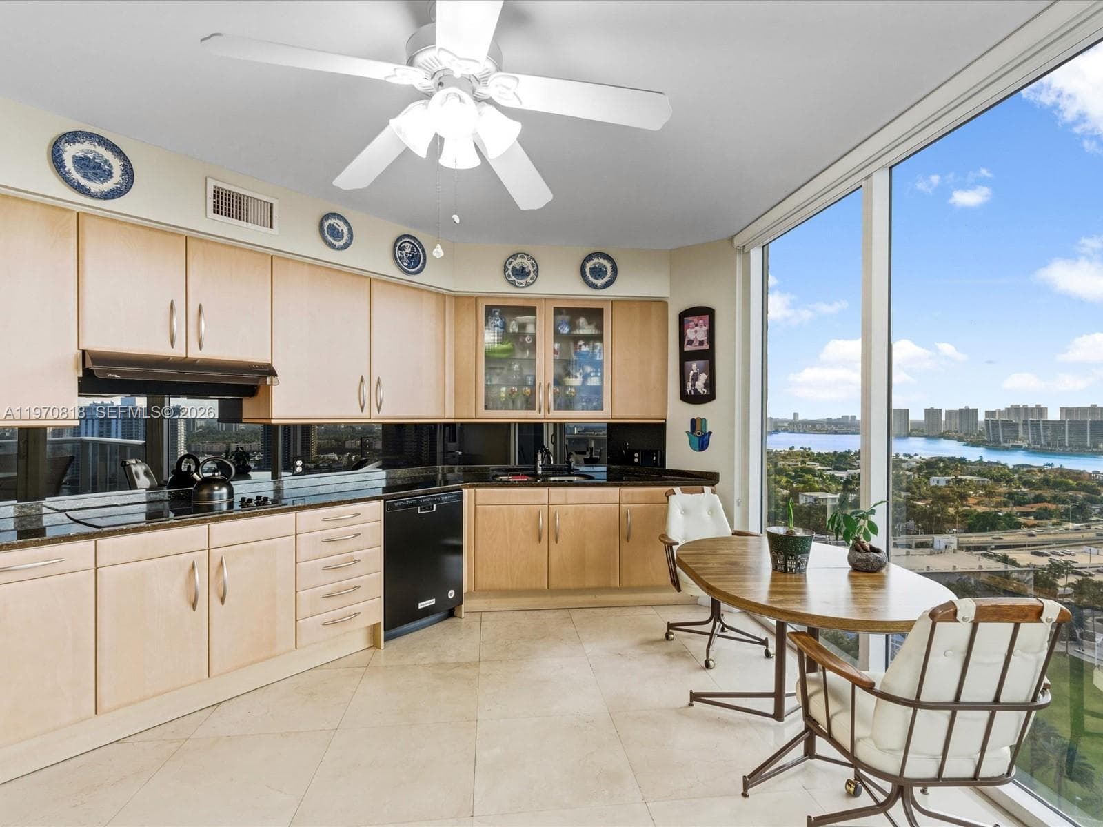 19333 Collins Ave 2304 photo 13