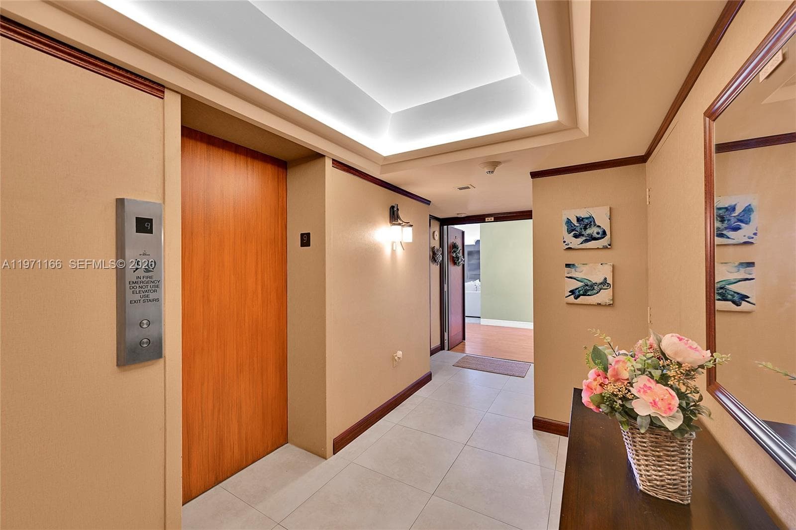 936 Intracoastal Dr 9H photo 2