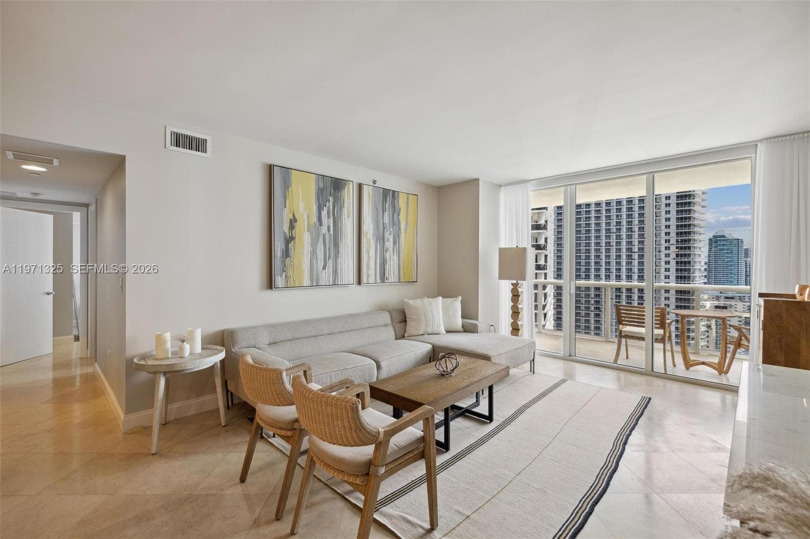 1830 S OCEAN DR 2811 photo 5
