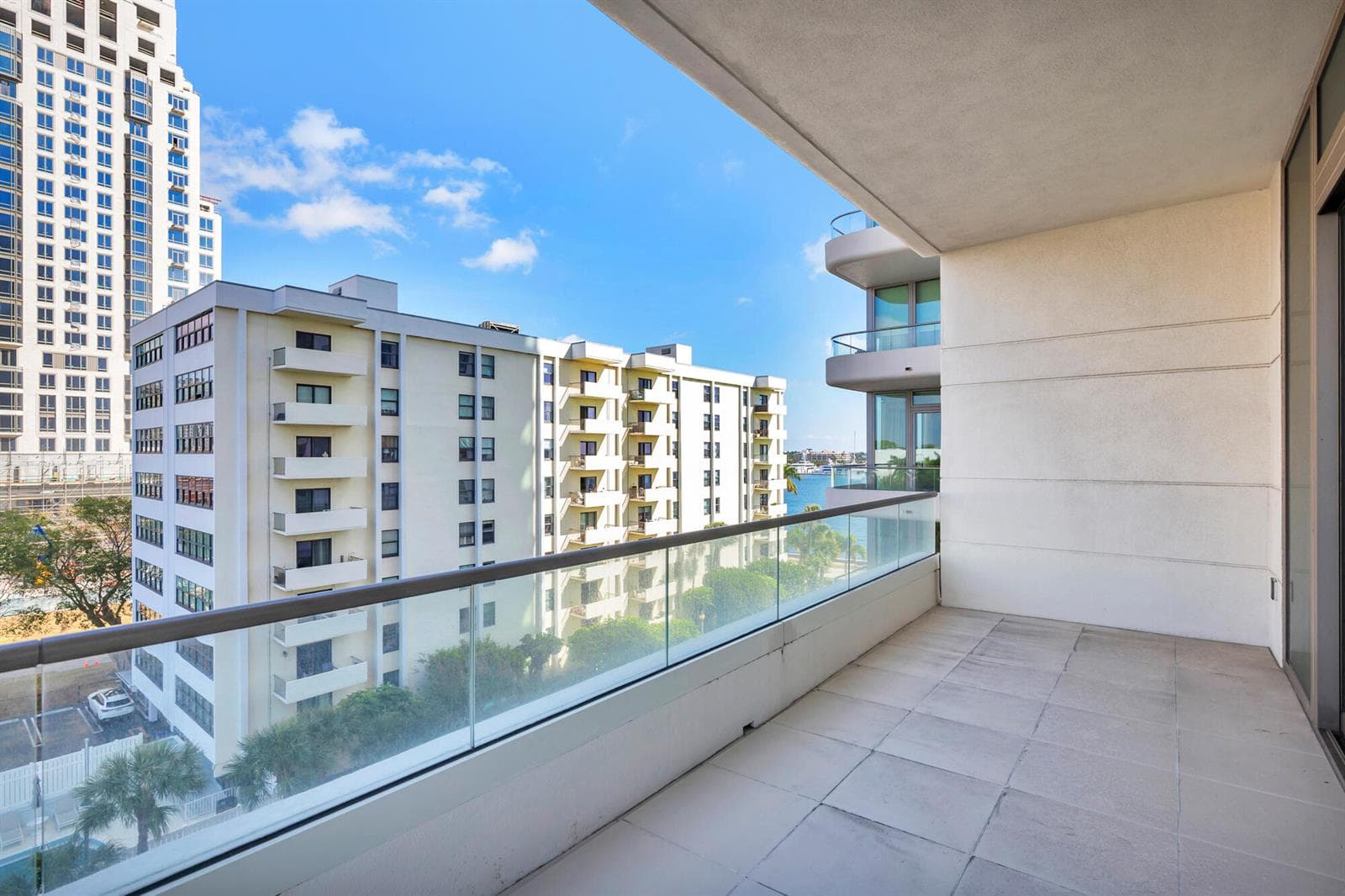 200 Arkona Court 501 photo 17