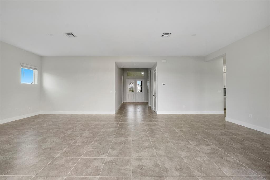 5223 Liberty Lane photo 9
