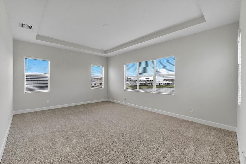 5223 Liberty Lane photo 10