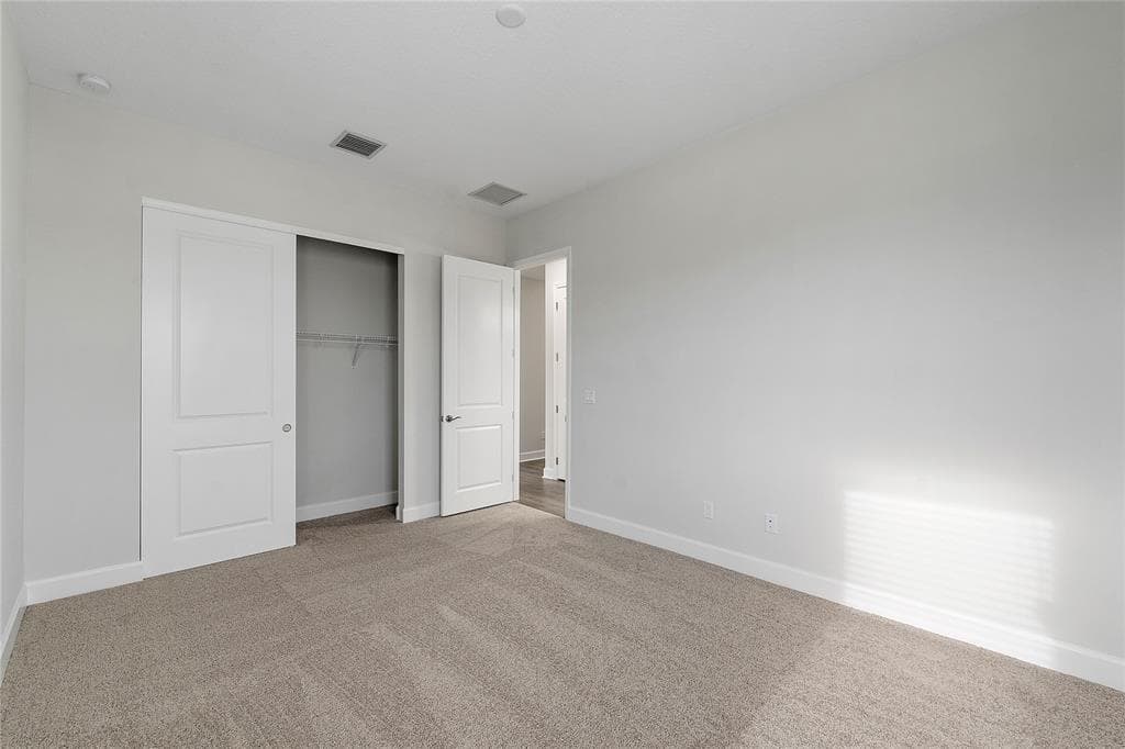 5223 Liberty Lane photo 18