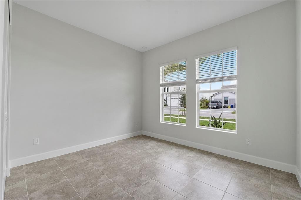 5223 Liberty Lane photo 25
