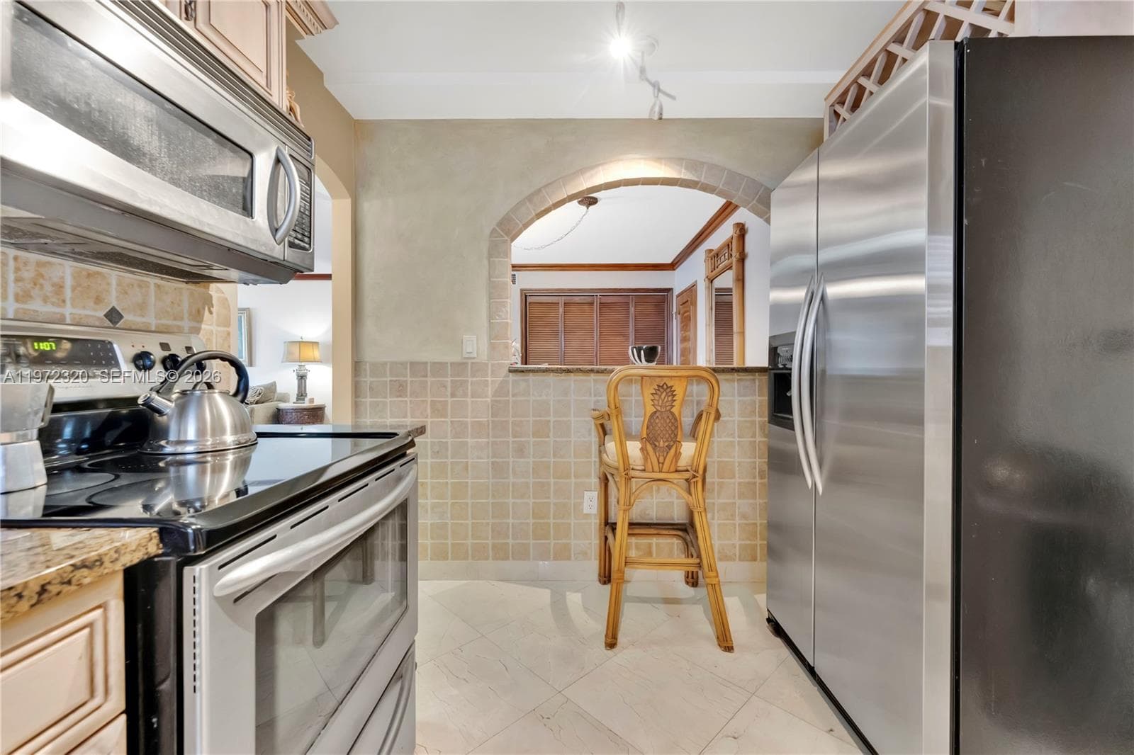 5555 Collins Ave 5B photo 11