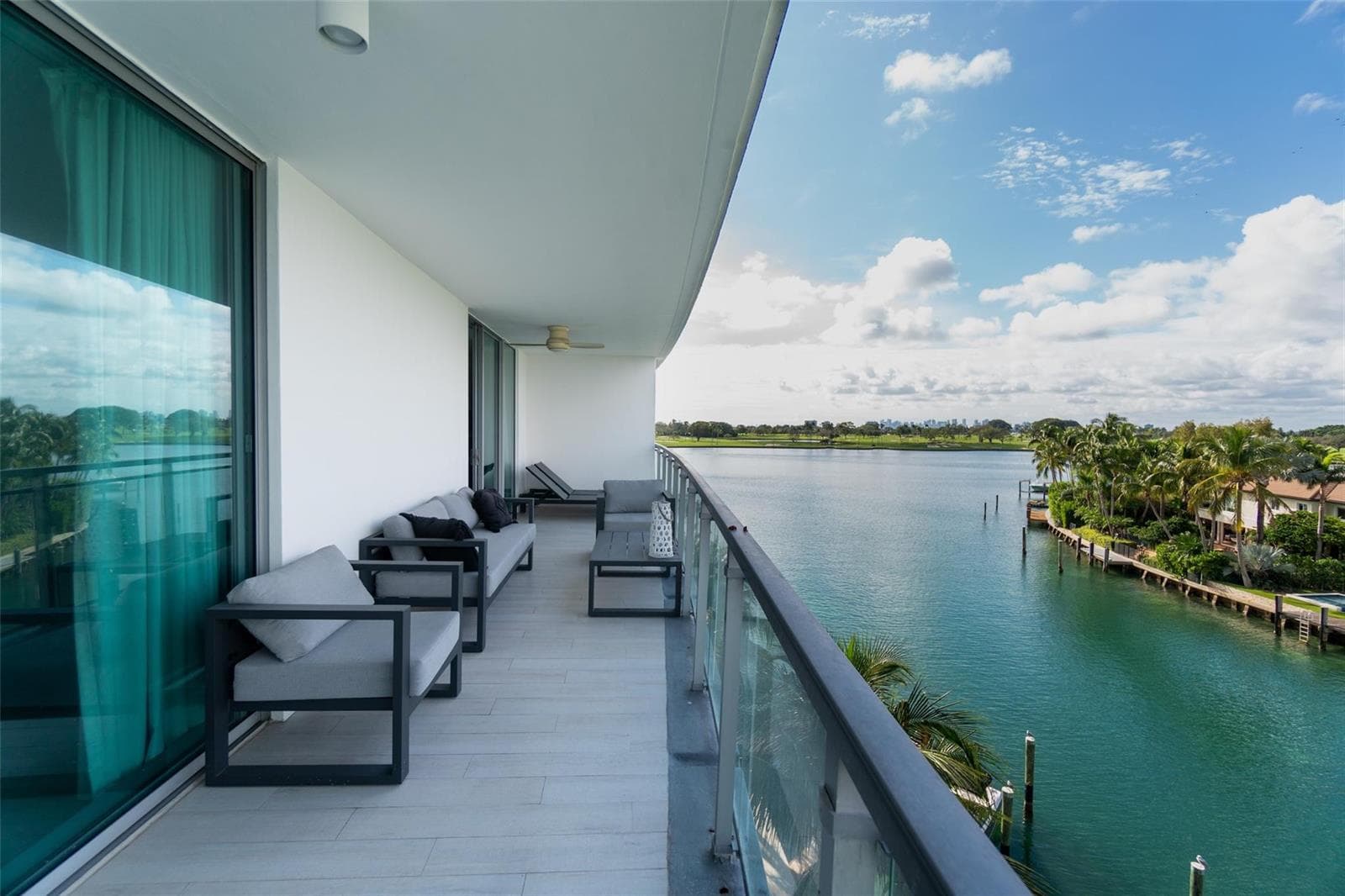 9400 W Bay Harbor Drive 503 photo 15