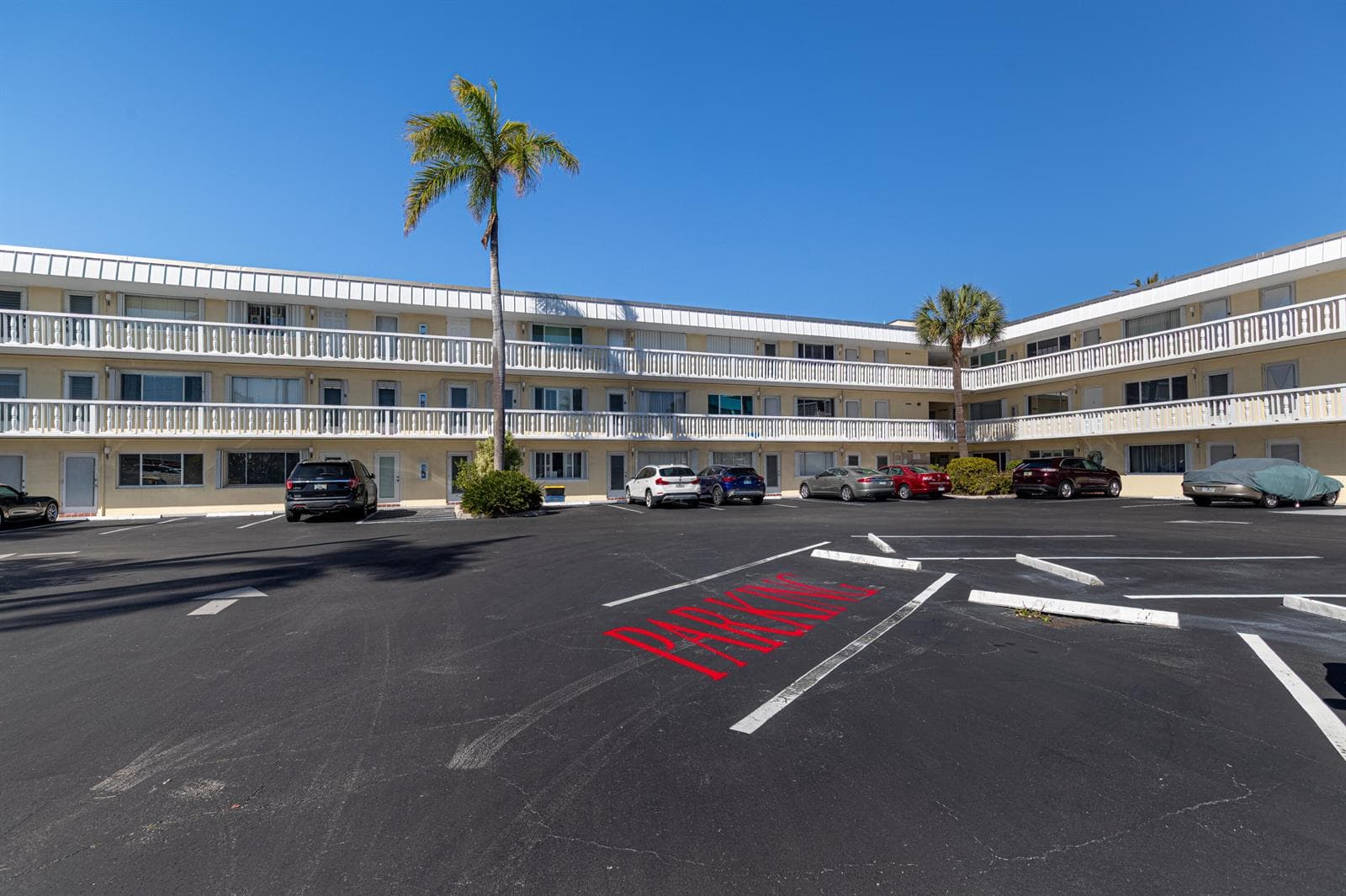 101 Doolen Court 207 photo 19