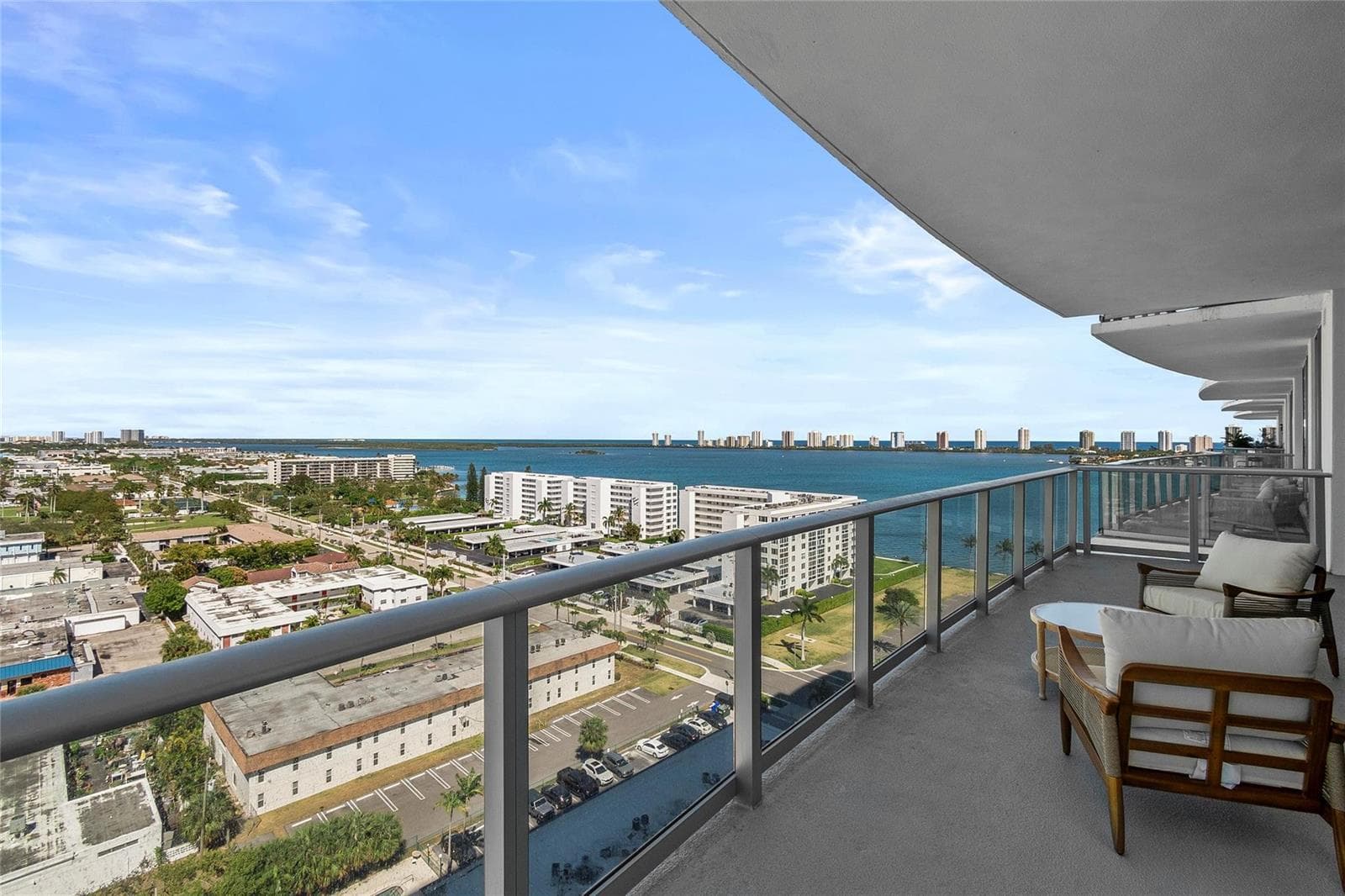 220 Lake Shore Drive 1417 photo 7