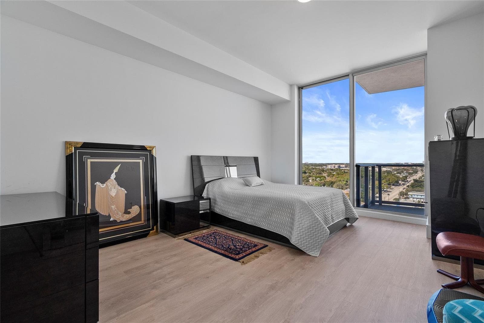 220 Lake Shore Drive 1417 photo 9