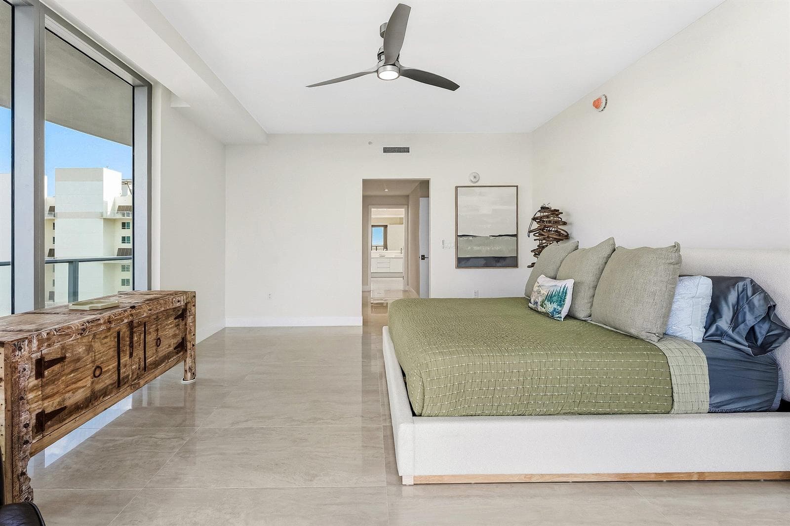 3100 N Ocean Drive 1702p photo 16