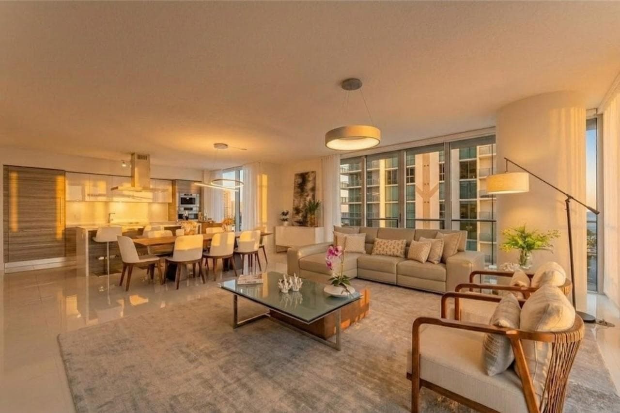 330 Sunny Isles Boulevard 5-1408 photo 4