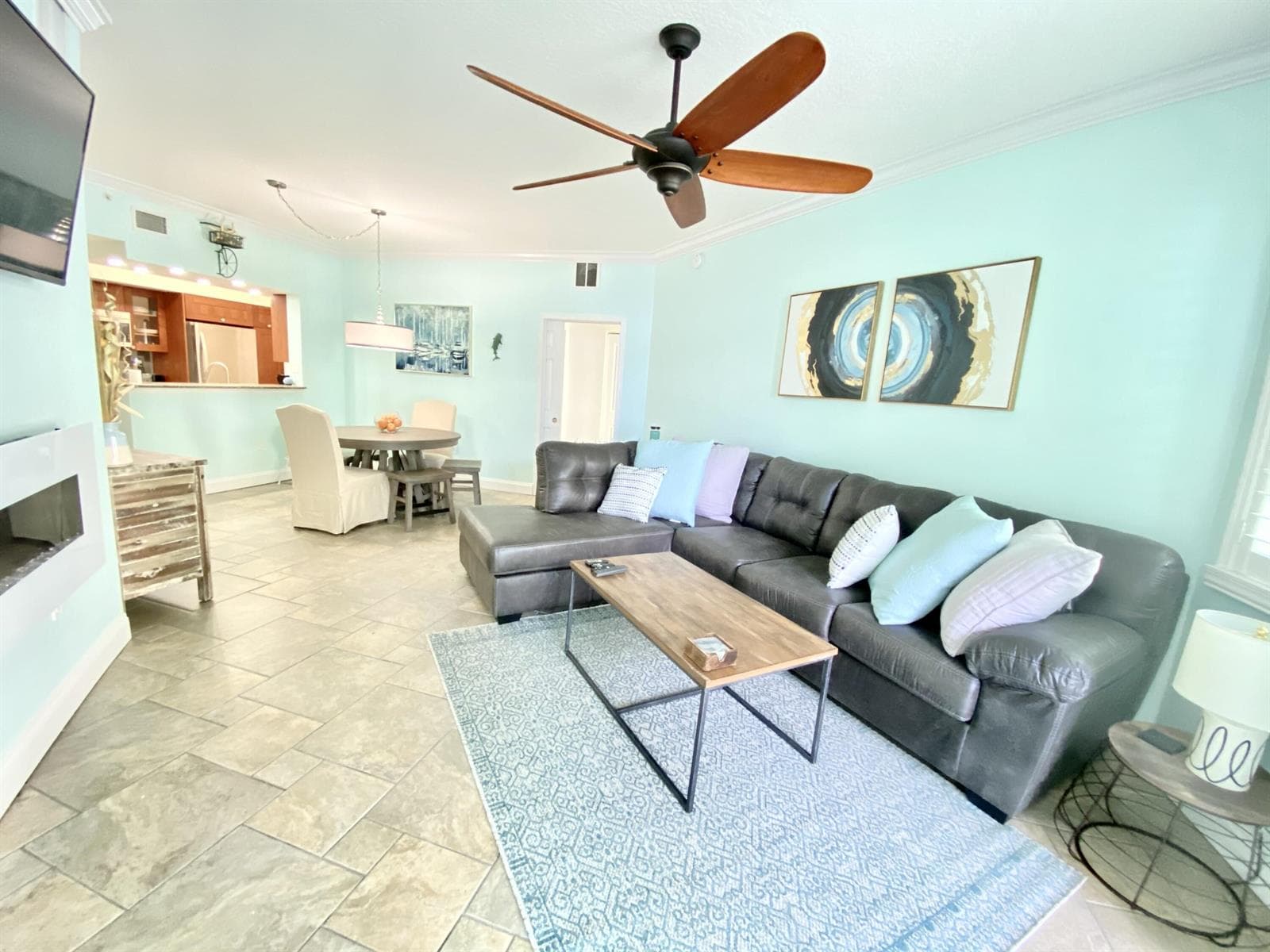 215 NW Flagler 202 photo 6