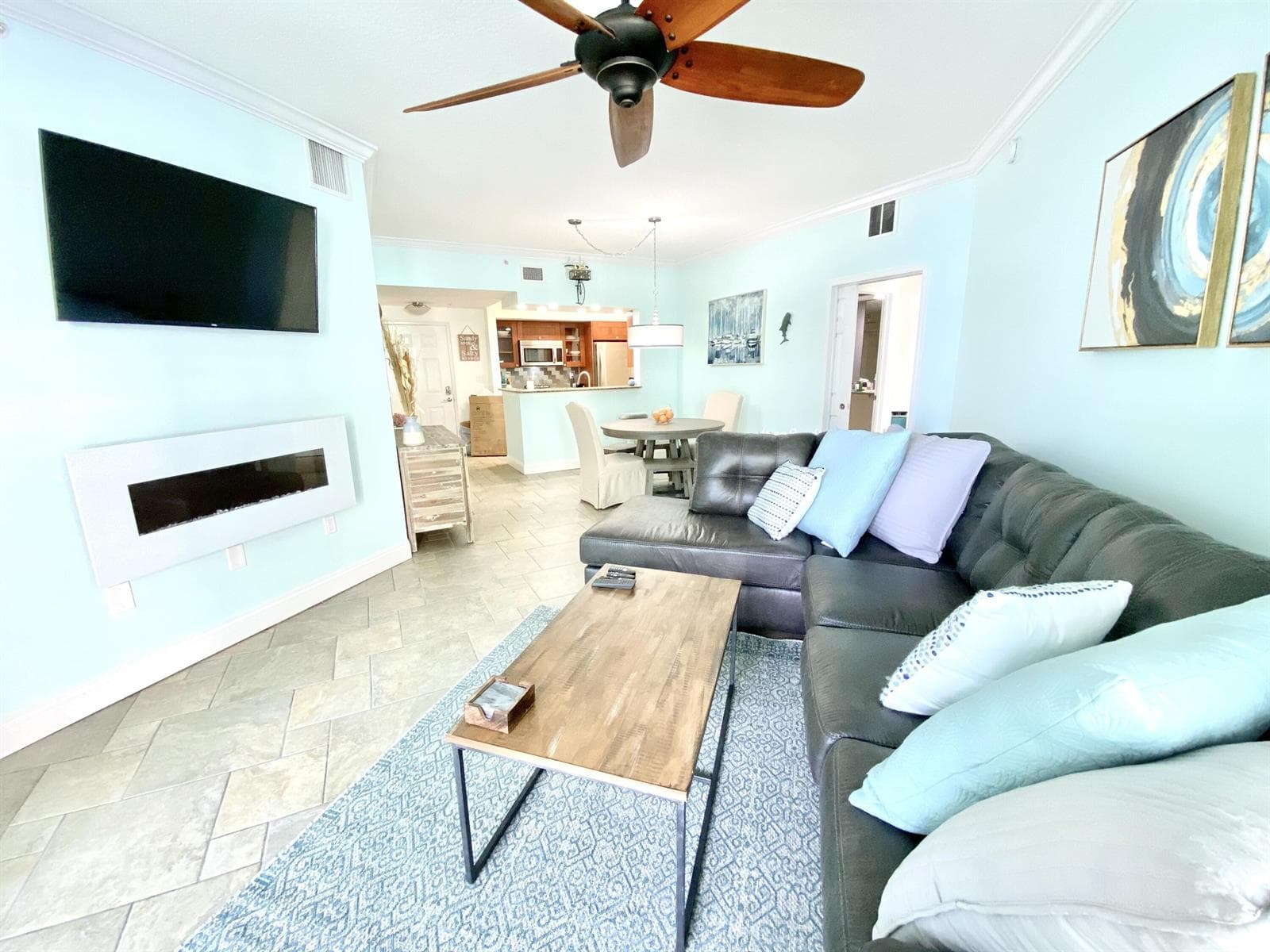 215 NW Flagler 202 photo 9