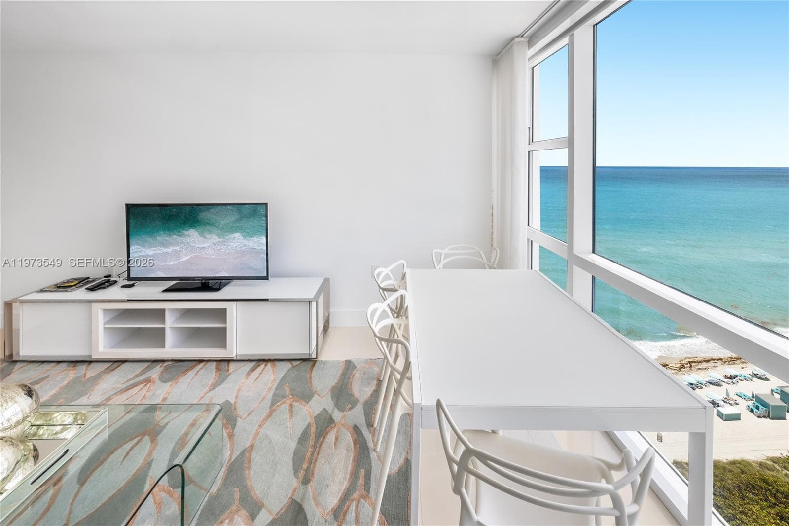 6801 Collins Ave LPH06 Doorlph14 photo 12