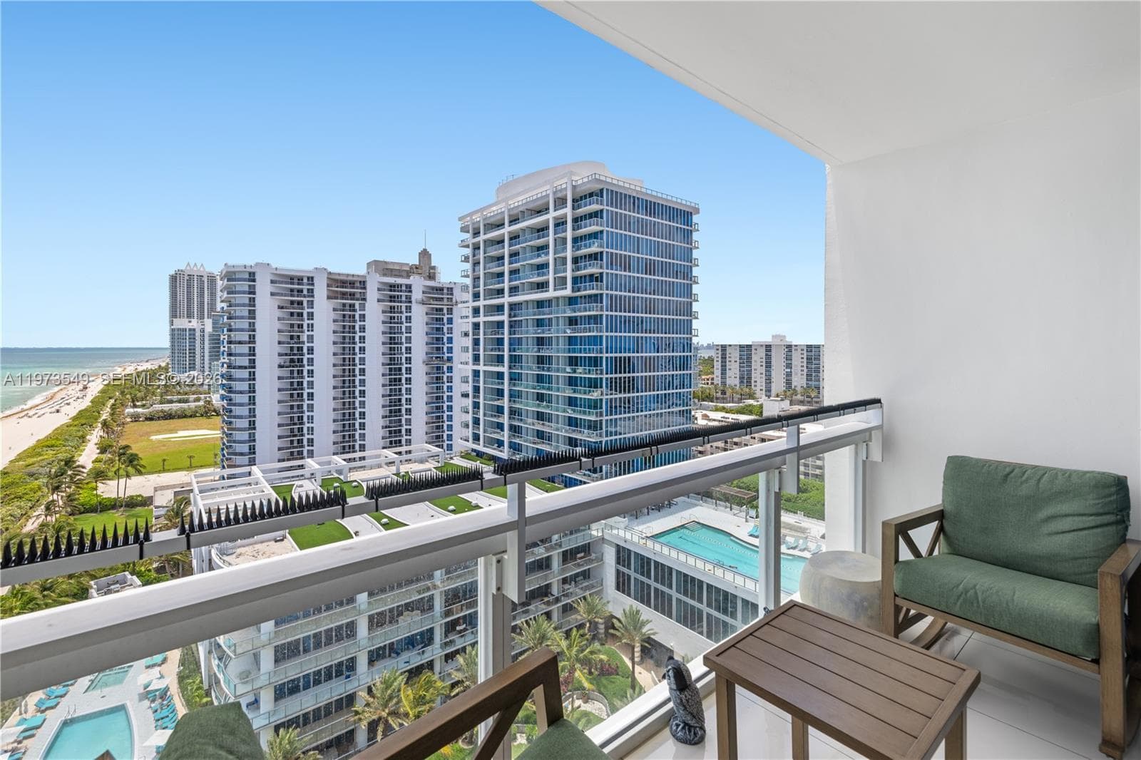 6801 Collins Ave LPH06 Doorlph14 photo 25