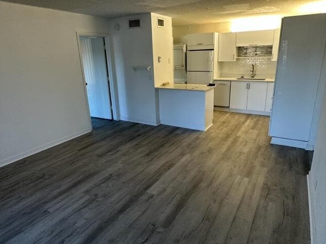 1106 Green Pine Boulevard E1 photo 1