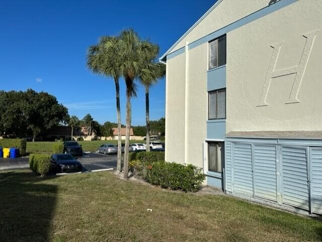 1106 Green Pine Boulevard E1 photo 15