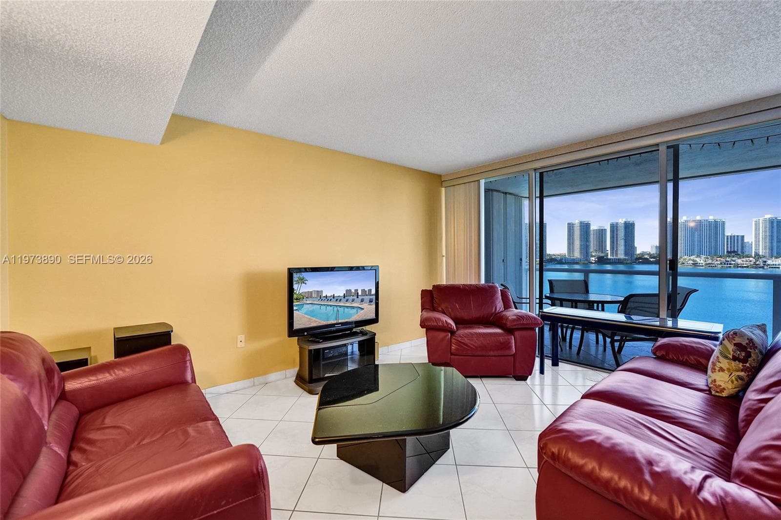 17700 N Bay Rd 805 photo 6
