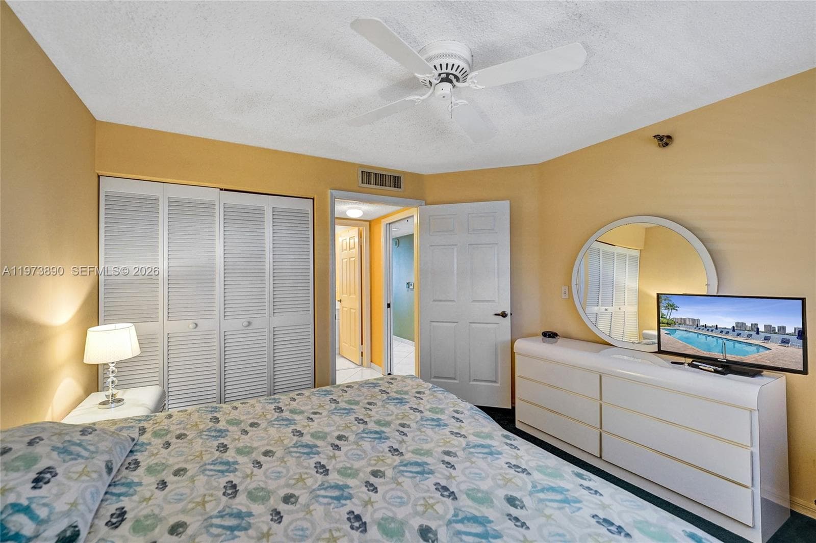 17700 N Bay Rd 805 photo 22