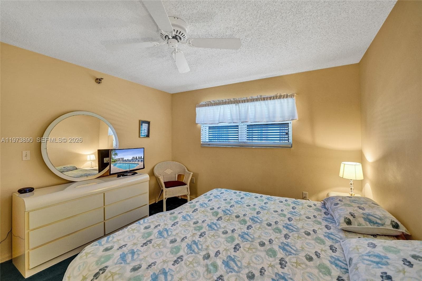 17700 N Bay Rd 805 photo 24