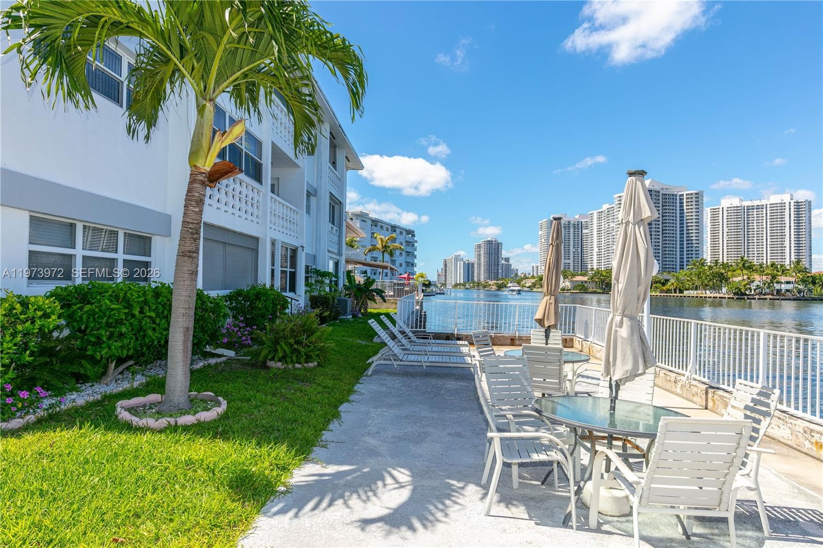 3131 S Ocean Dr 110 photo 25