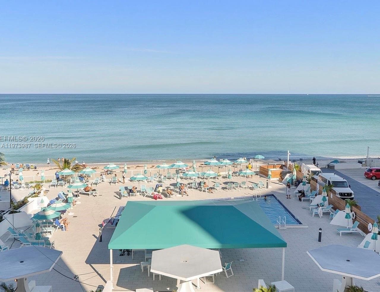 3140 S Ocean Dr 1812 photo 9