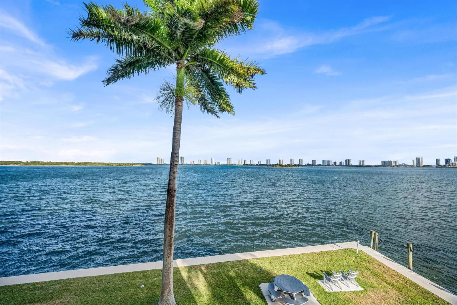 100 Paradise Harbour Boulevard 304 photo 10