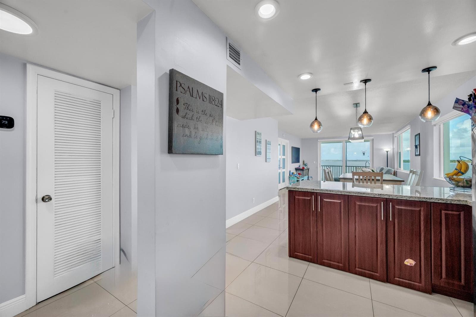 100 Paradise Harbour Boulevard 304 photo 14