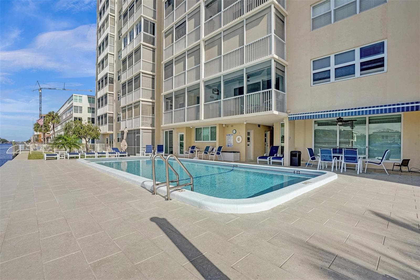 303 N Riverside Drive Ph3 photo 24