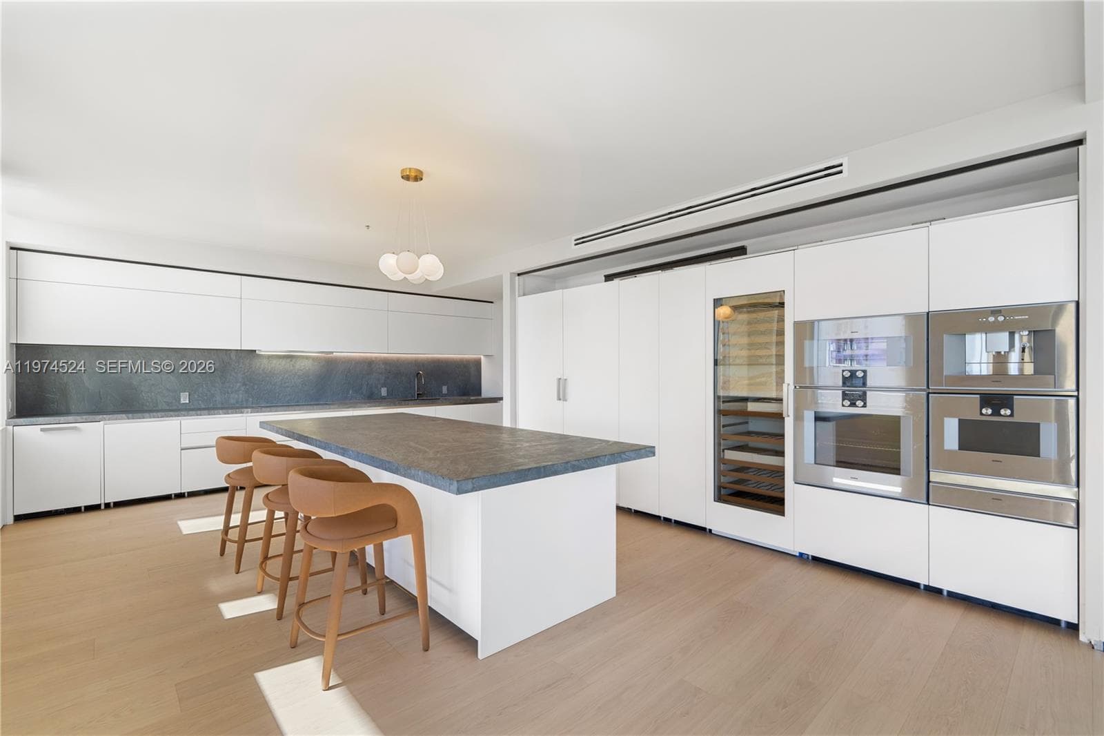 7043 Fisher Island Dr 7043 photo 23