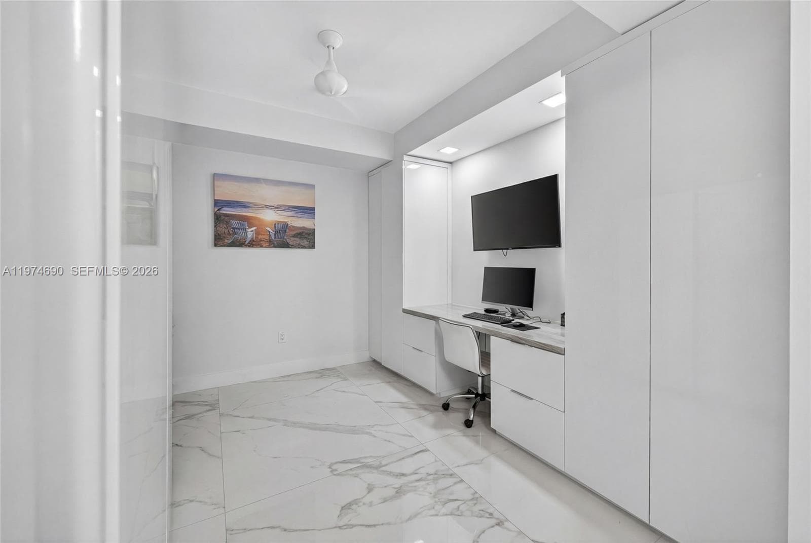 3415 N Ocean Dr 401 photo 20