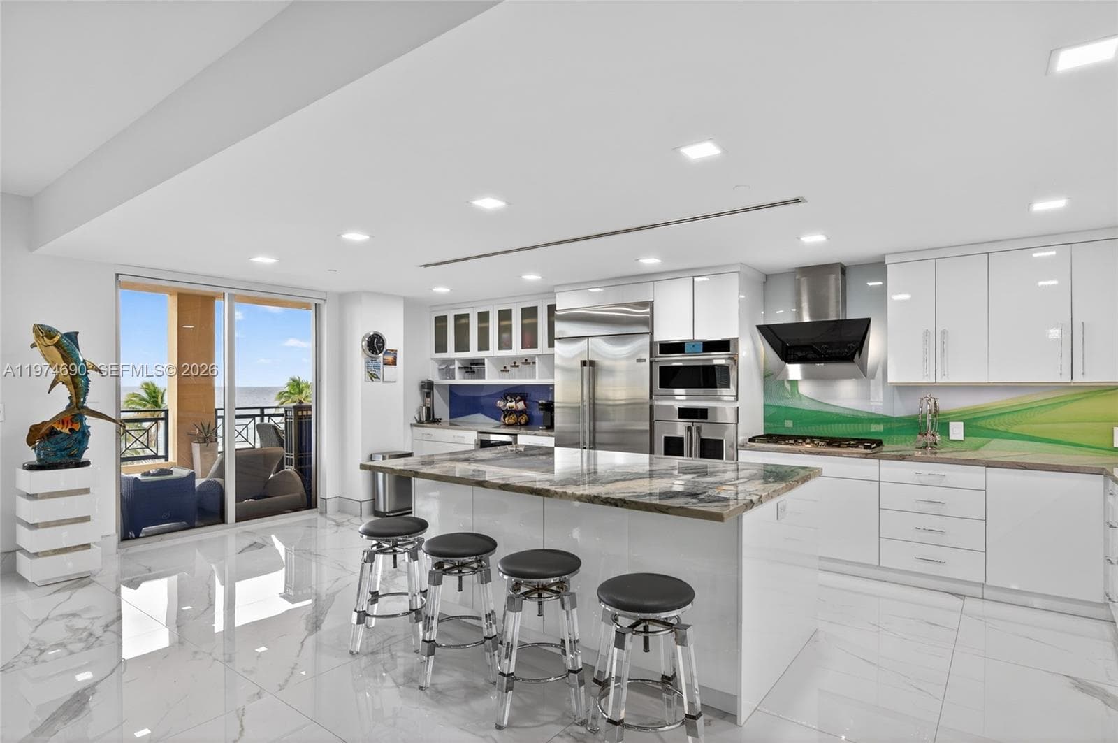 3415 N Ocean Dr 401 photo 9