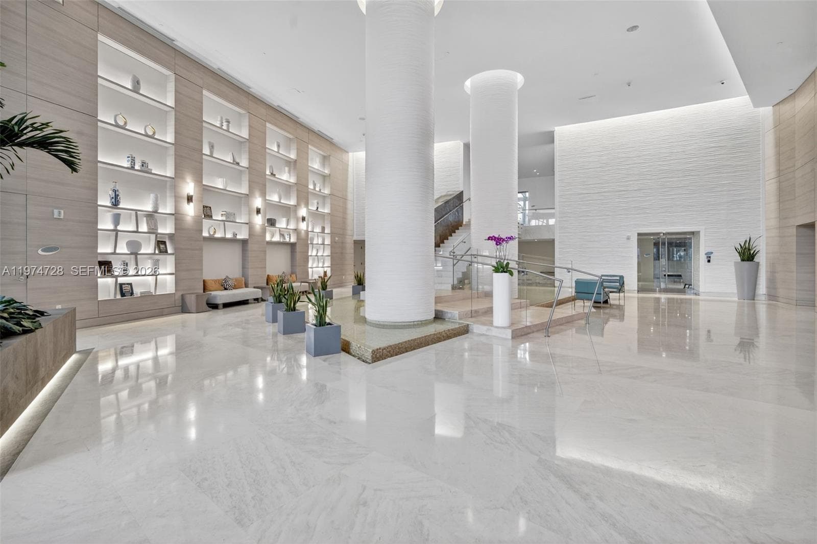18201 Collins Ave 2008 photo 14