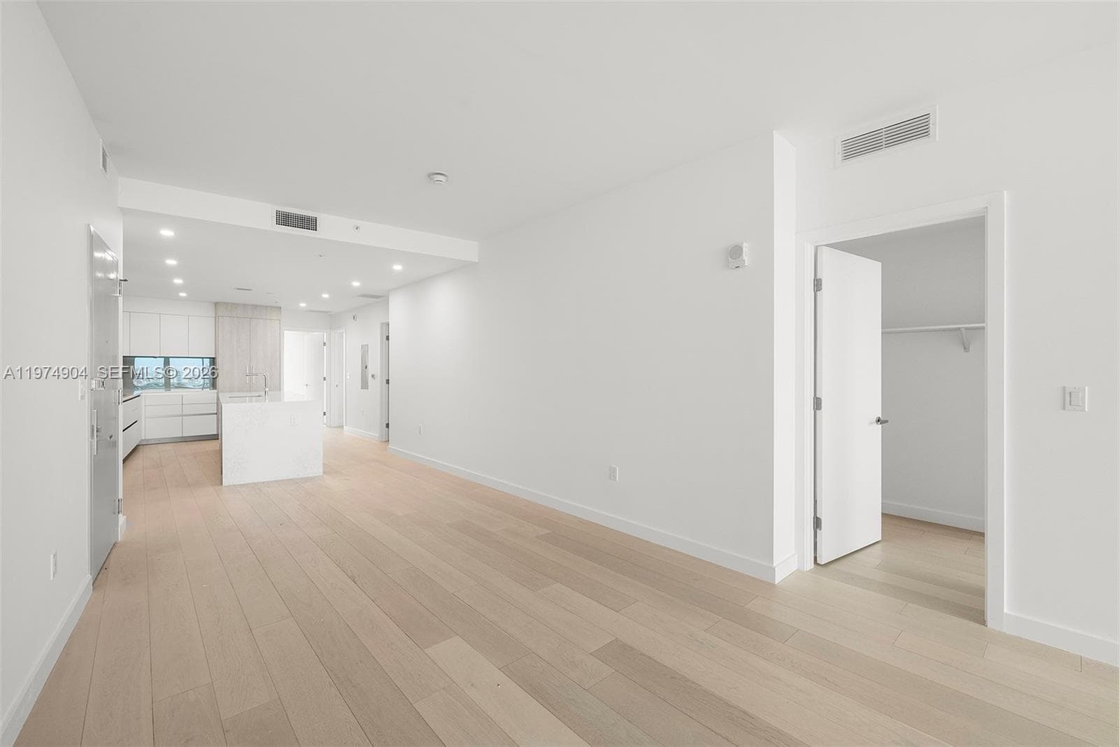 9201 E Bay Harbor Drive 805 photo 5