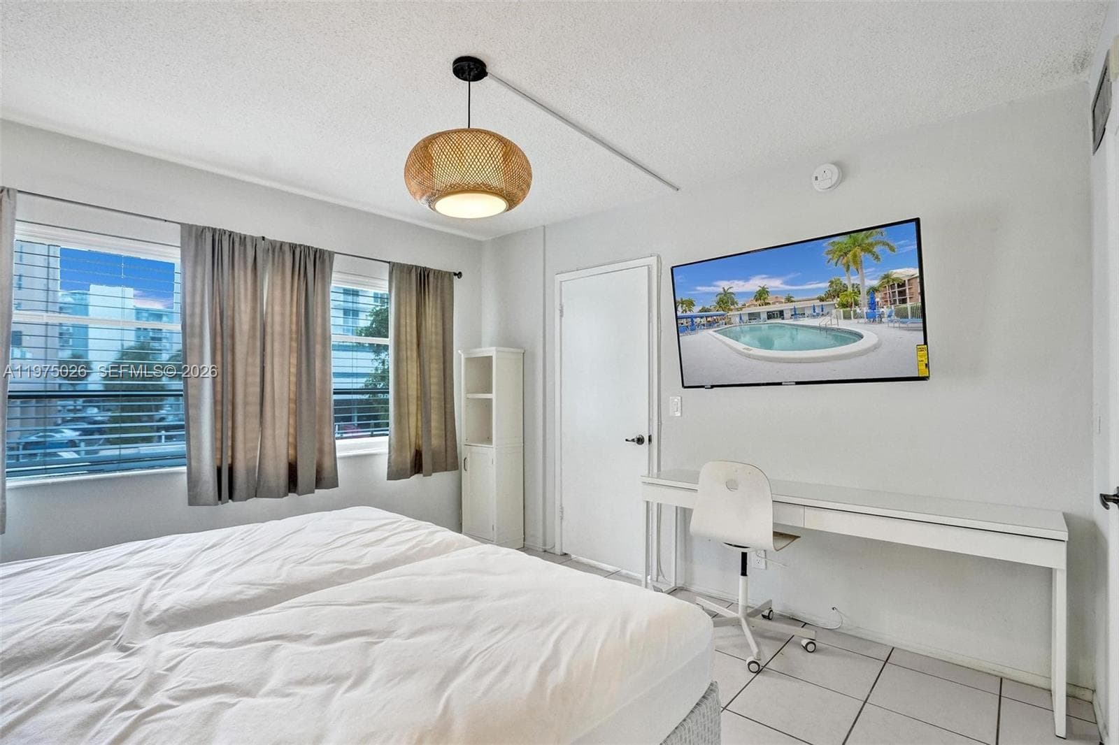 450 Paradise Isle Blvd 204 photo 23