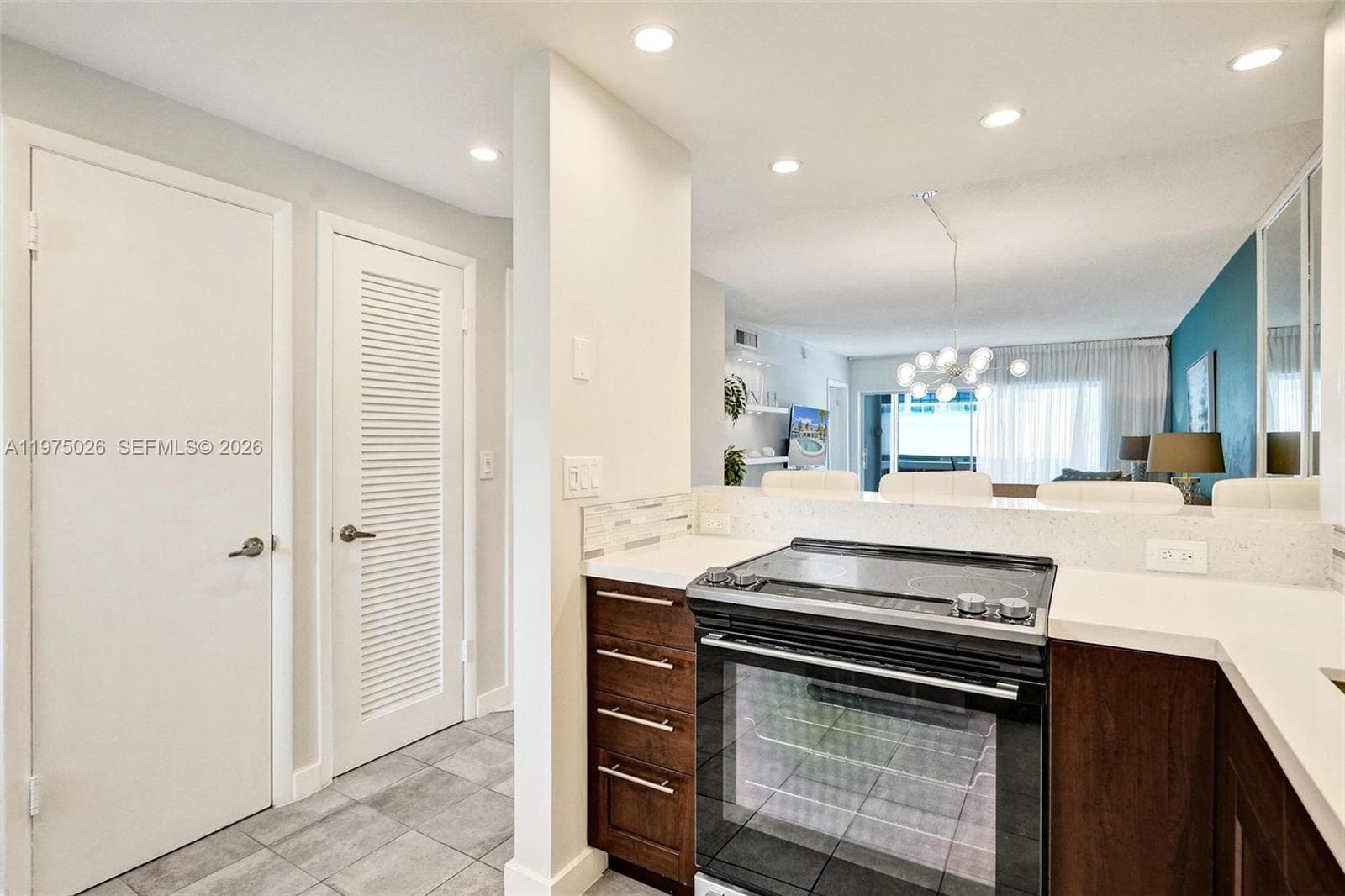 450 Paradise Isle Blvd 204 photo 18