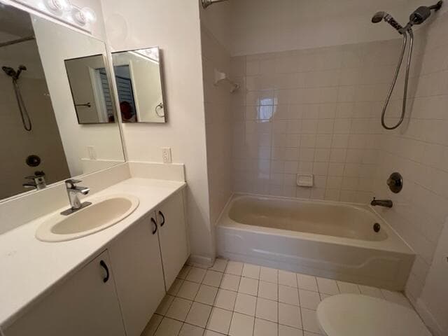111 Yacht Club Way 305 photo 11