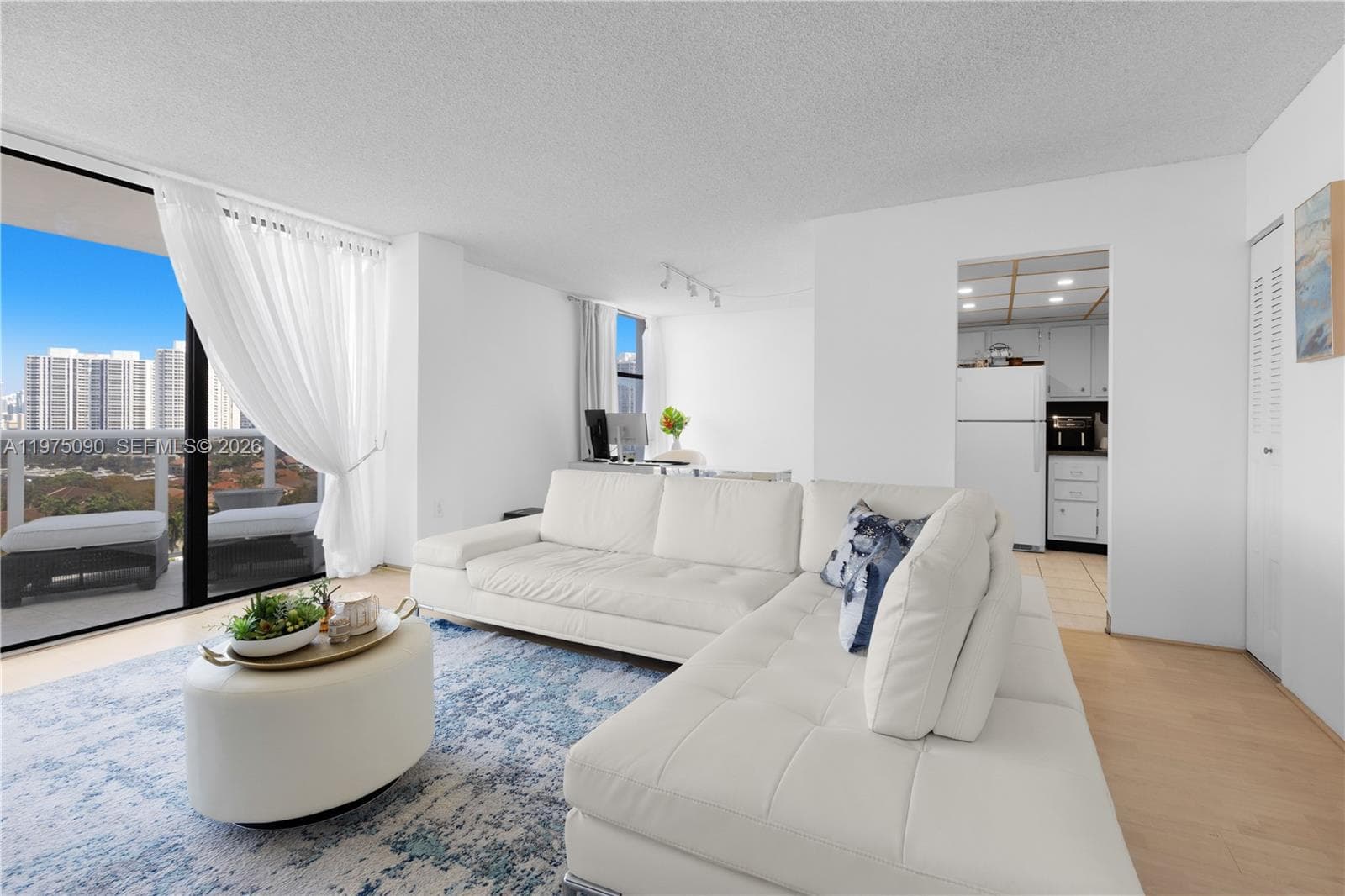 3625 N Country Club Dr 1401 photo 16