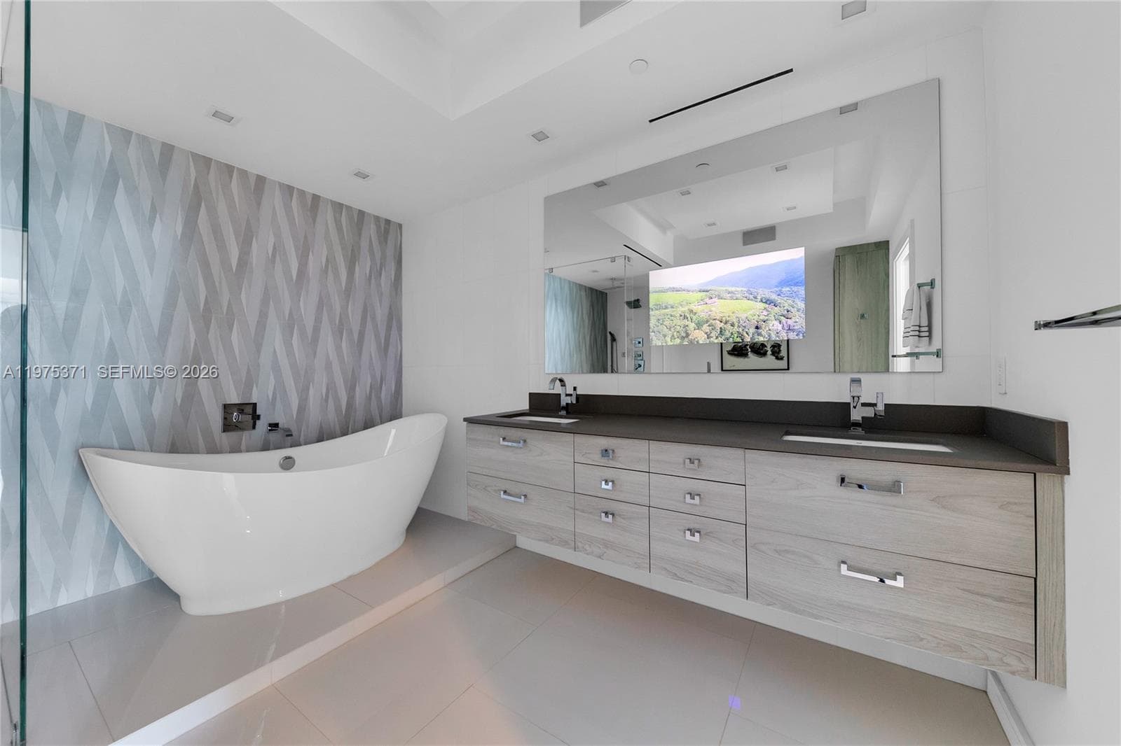 3535 S Ocean Dr 1602 photo 15